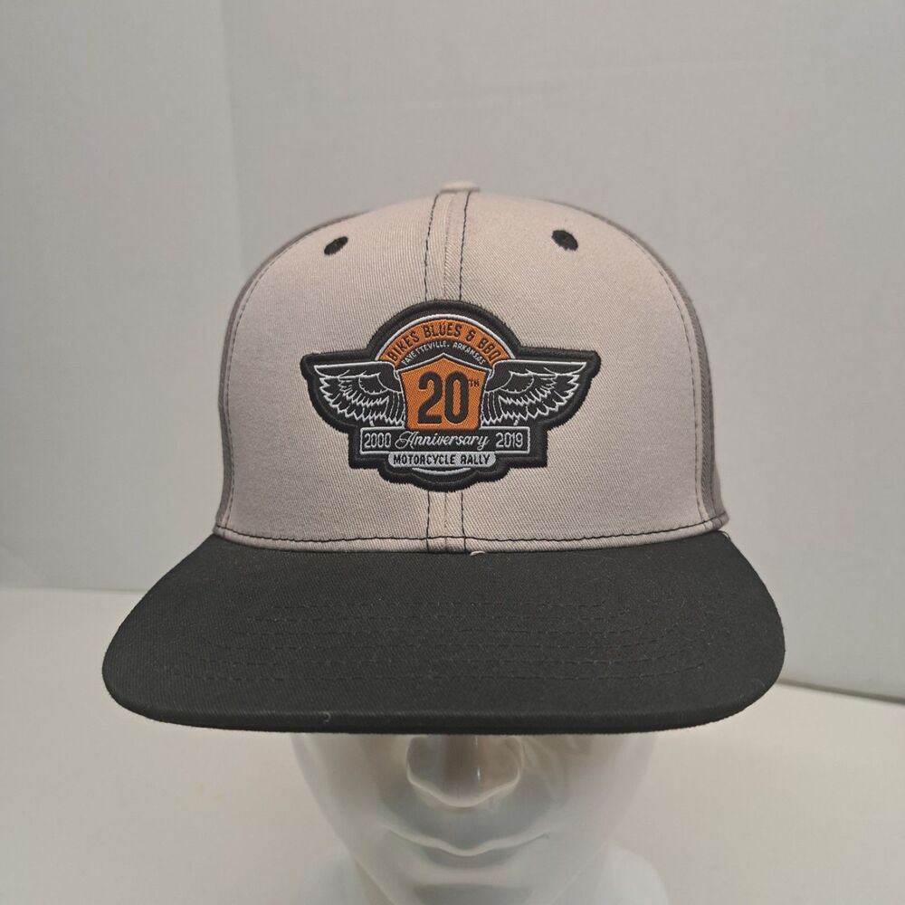 Bikes Blues & BBQ 20th Anniversary New Snapback Mesh Dickson St Grey